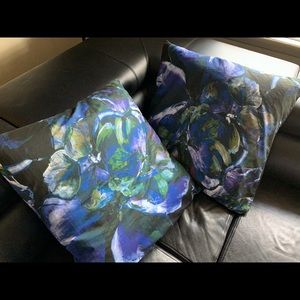 NEW Anthropologie Pillow Sham Set - Cotton Sateen